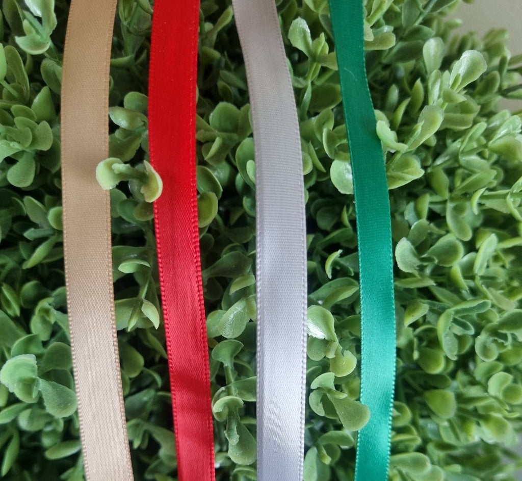 Christmas colour ribbons