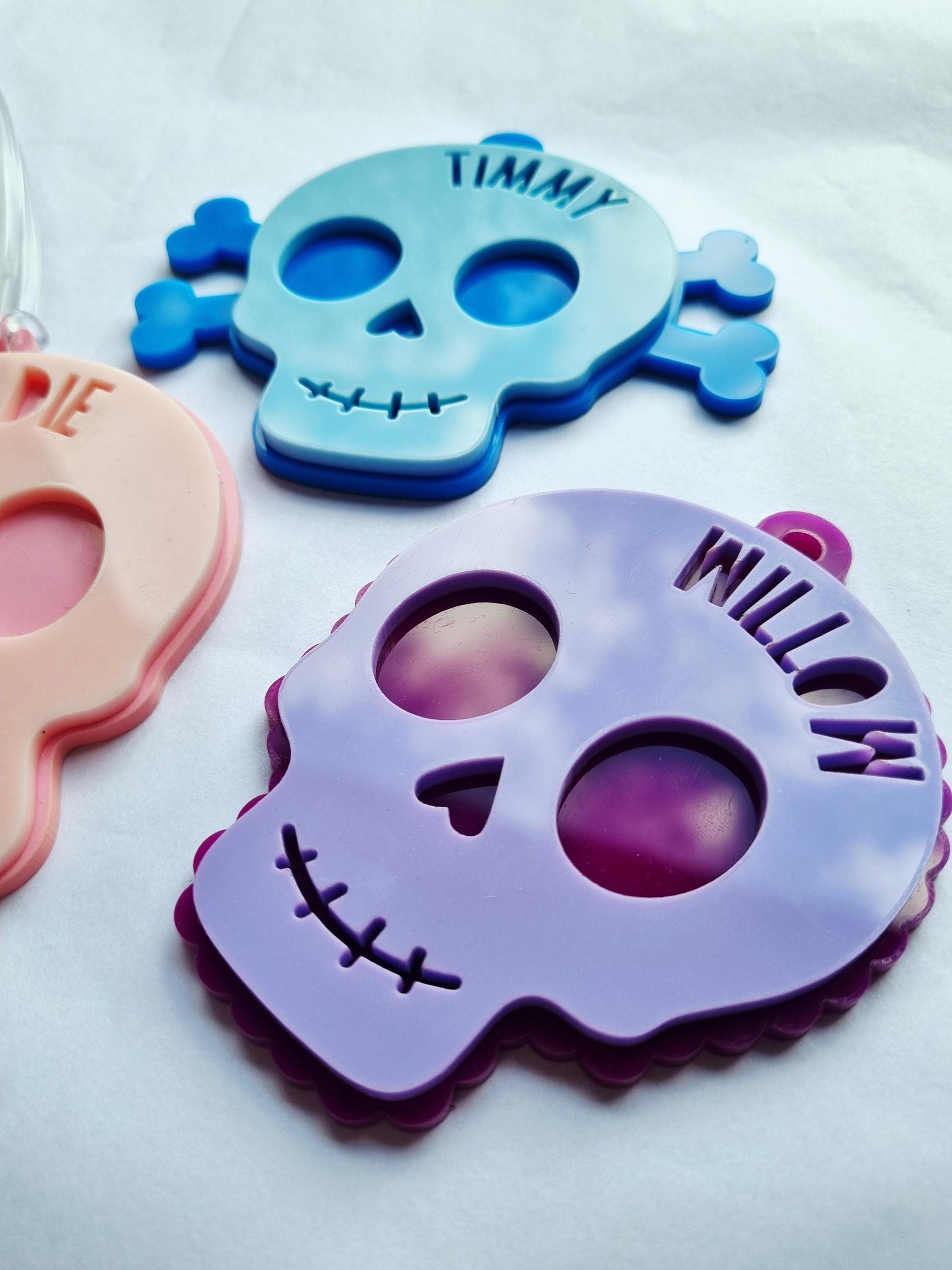Personalised Halloween Name Tag – Spooky Skull Bag Tag or Gift Label