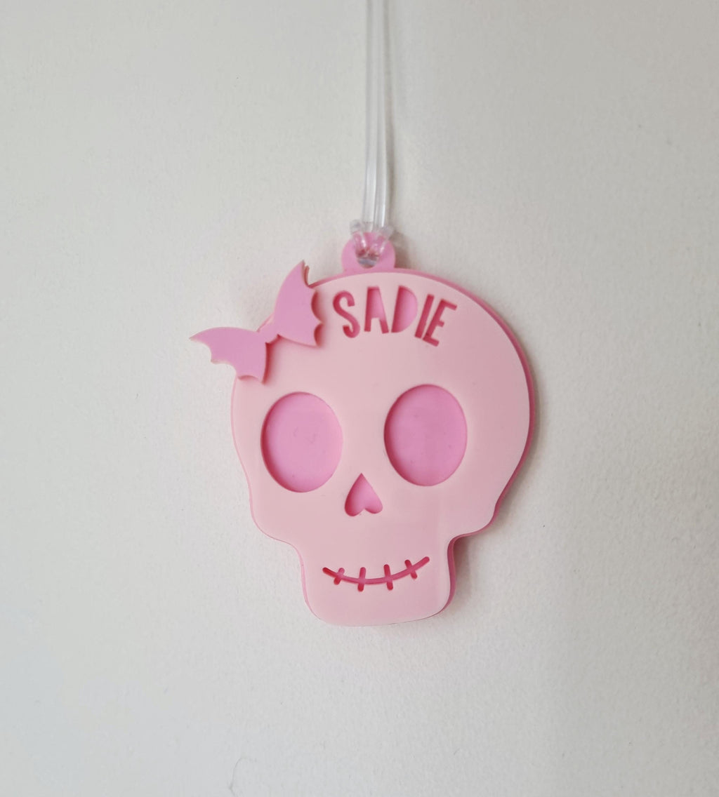 Personalised Halloween Name Tag – Spooky Skull Bag Tag or Gift Label