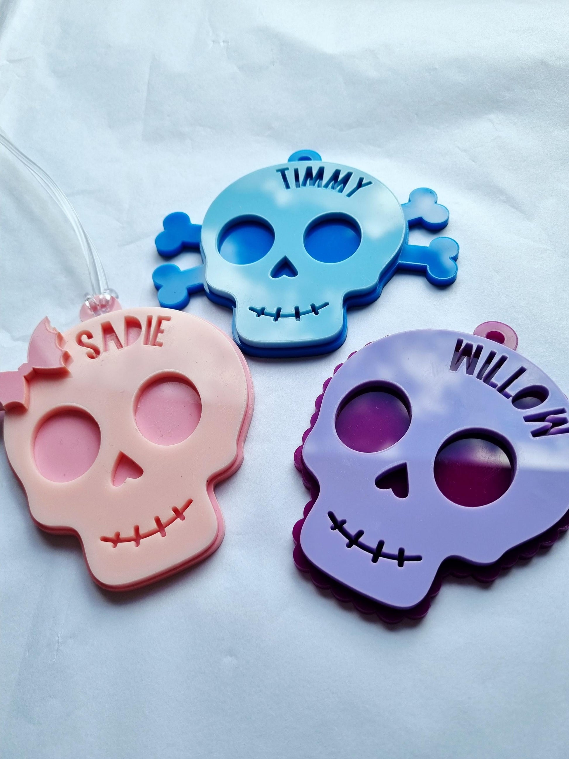 Personalised Halloween Name Tag – Spooky Skull Bag Tag or Gift Label
